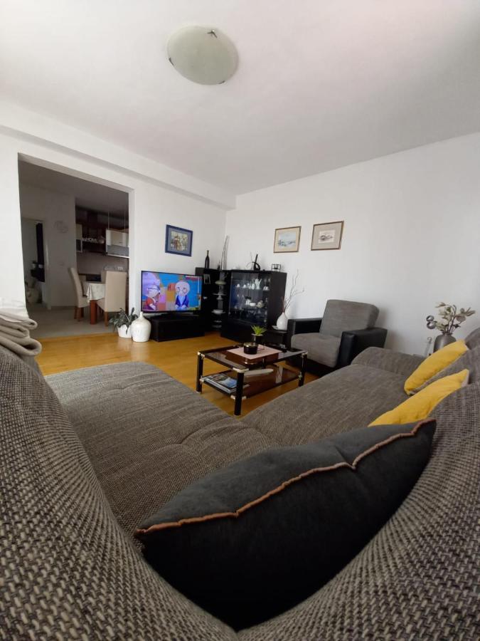 Apartman Sara Preko Extérieur photo