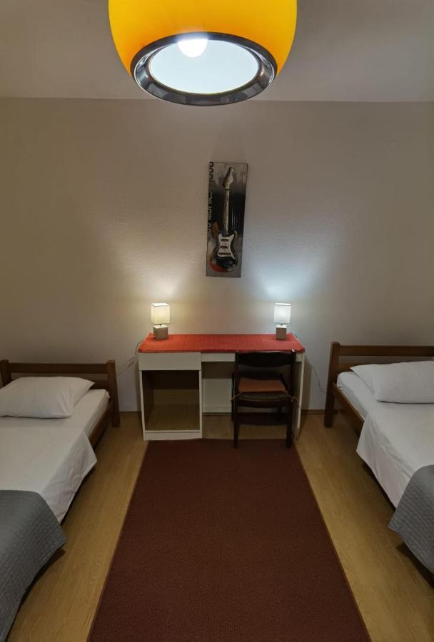 Apartman Sara Preko Extérieur photo