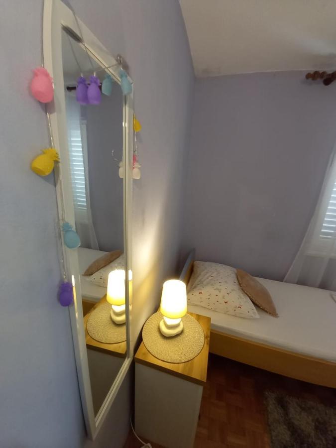 Apartman Sara Preko Extérieur photo